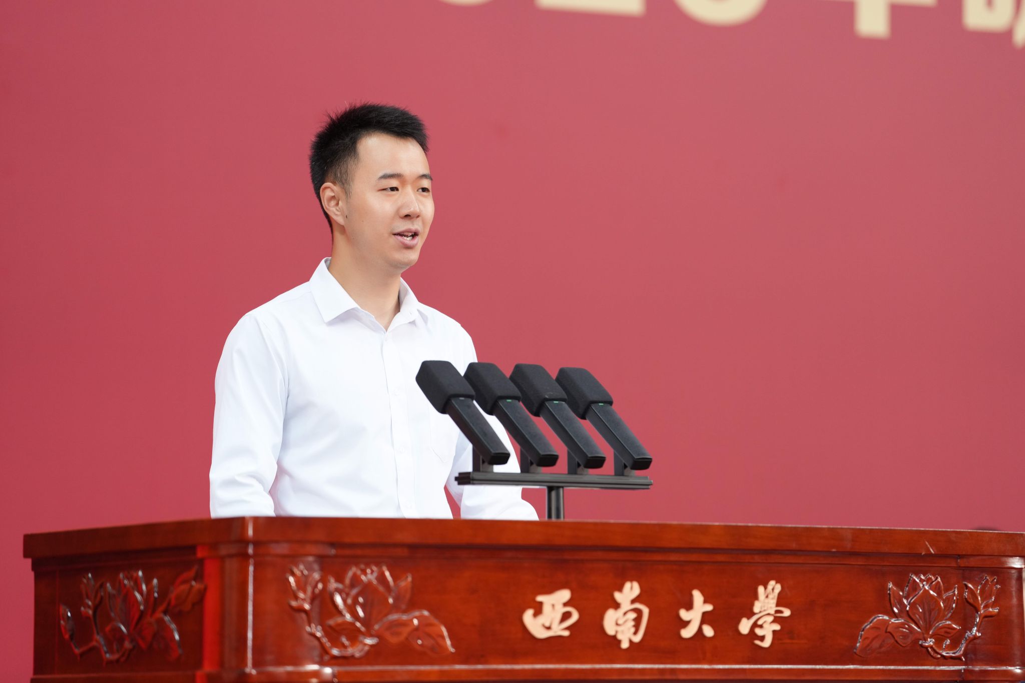 文件名称:DSC00382.jpg原图大小:2.38MB