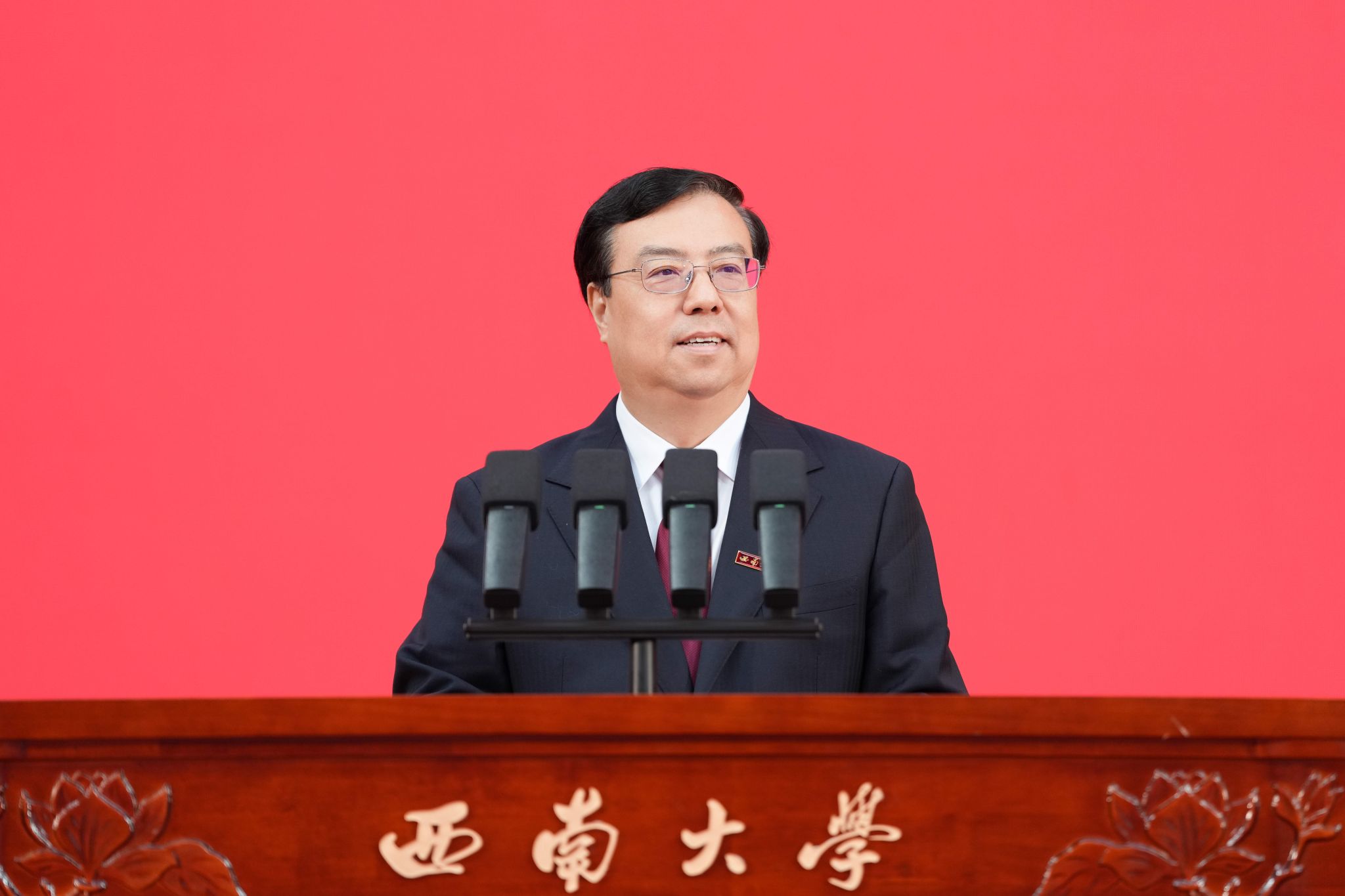 文件名称:DSC00470.jpg原图大小:2.28MB